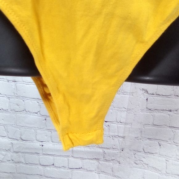 Yellow off shoulder bodysuit. - Picture 4 of 7